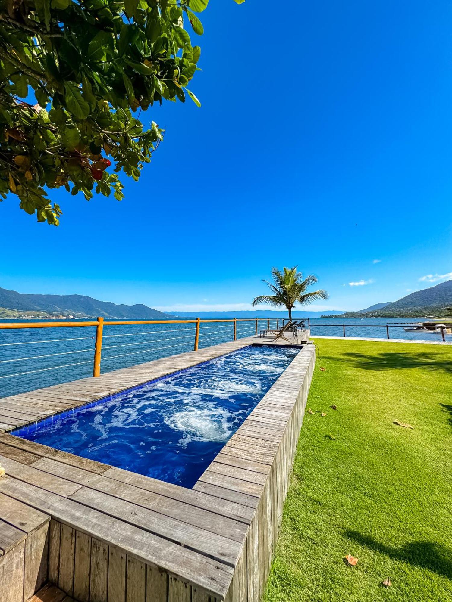Pousada Vila Das Velas Ilhabela Exteriör bild